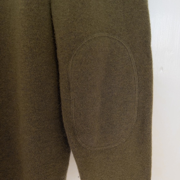 Merino Wool Sweater with Elbow Pads MEC Preppy Olive Green Academia - Small - Picture 2 of 9